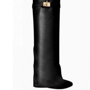 QAMRA Leather Wedged Heel Boots